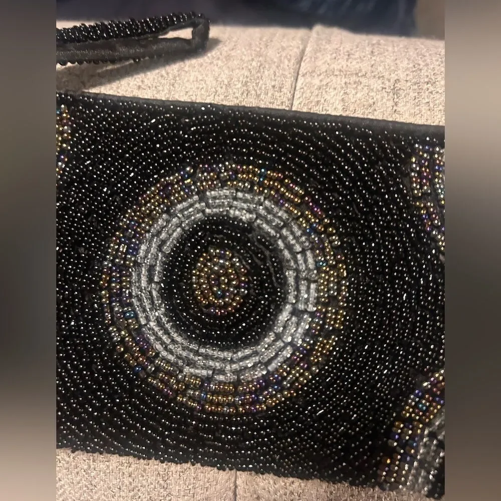 Small beaded clutch